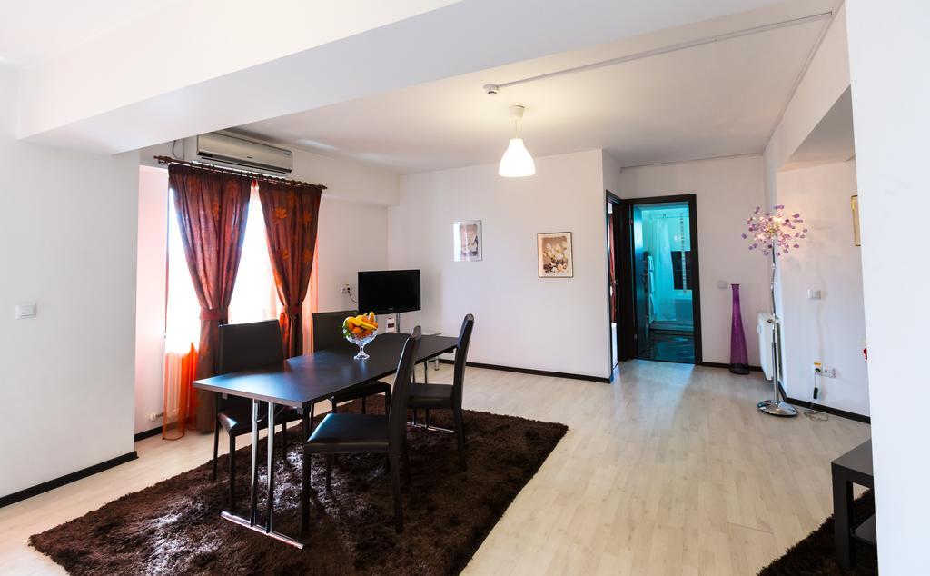 Il Primo Apartments Iasi Bagian luar foto
