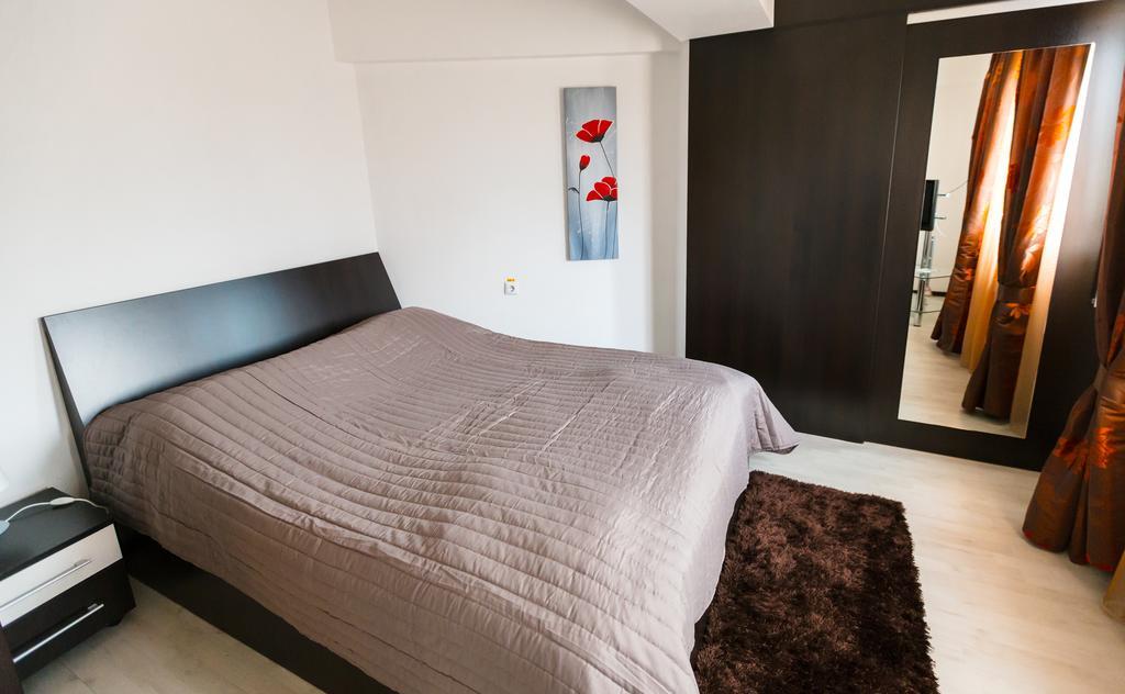 Il Primo Apartments Iasi Bagian luar foto