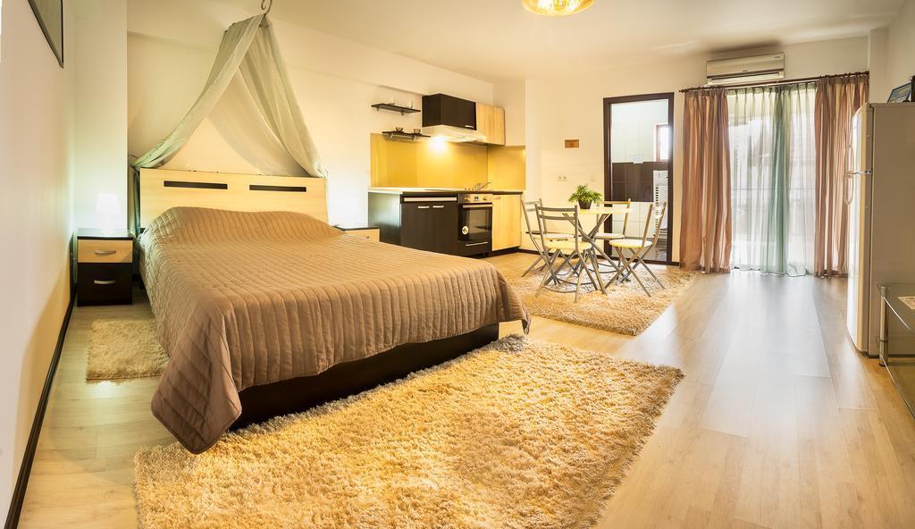 Il Primo Apartments Iasi Bagian luar foto