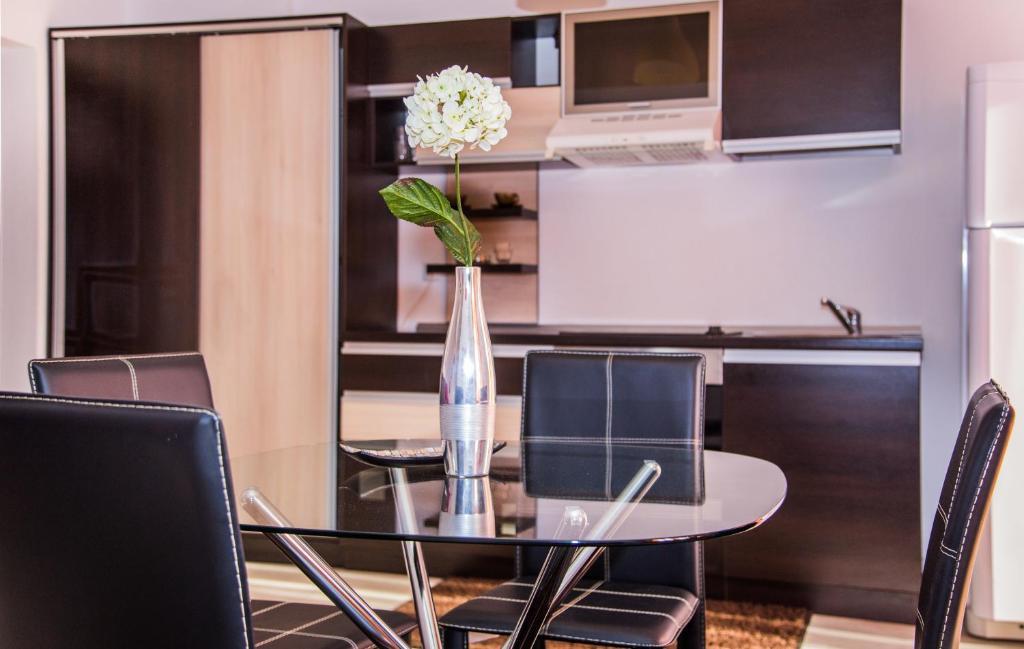 Il Primo Apartments Iasi Bagian luar foto